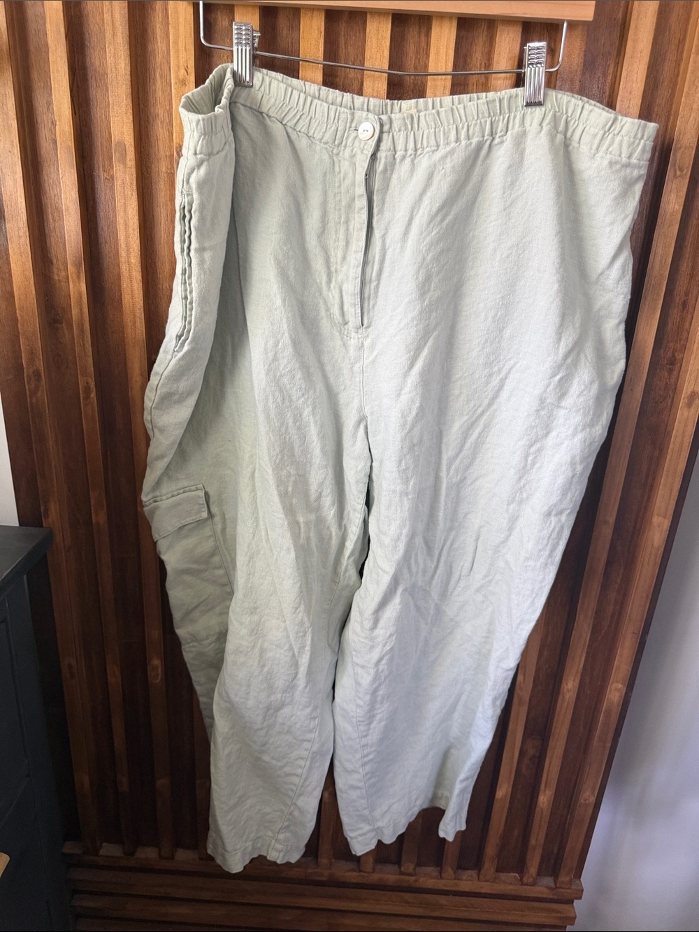 Vintage Linden Hill Plus Size 100% linen Cargo Pants. Light blue XL